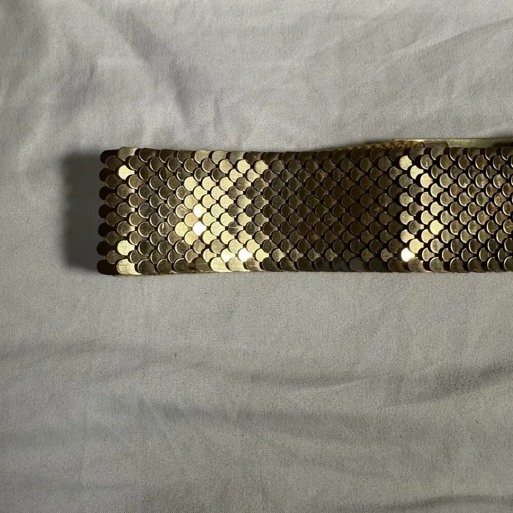 Vintage Gold Tone Metal Snake Skin Stretch Belt Floral Buckle Disco Mod Boho
